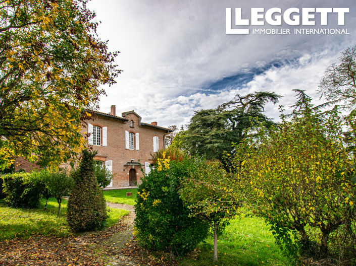 Image No.10-5 Bed Chateaux for sale