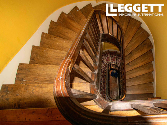 Image No.8-5 Bed Chateaux for sale