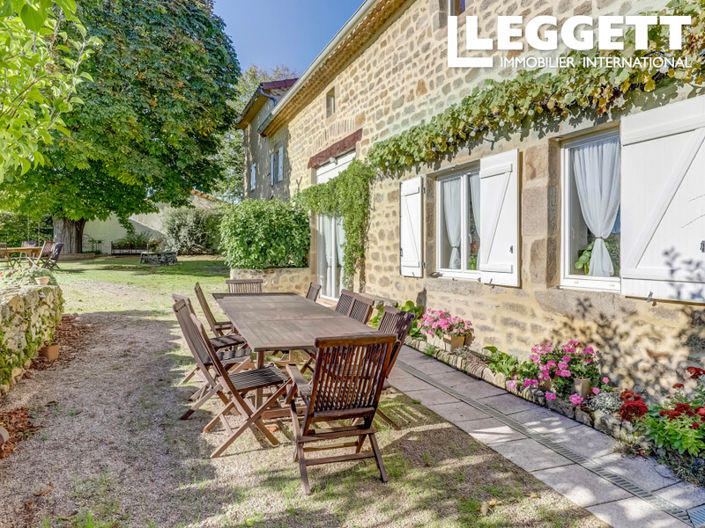 Image No.3-Maison de 7 chambres à vendre à Saint-Flour