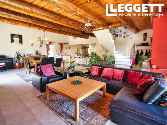 Image No.6-3 Bed House for sale