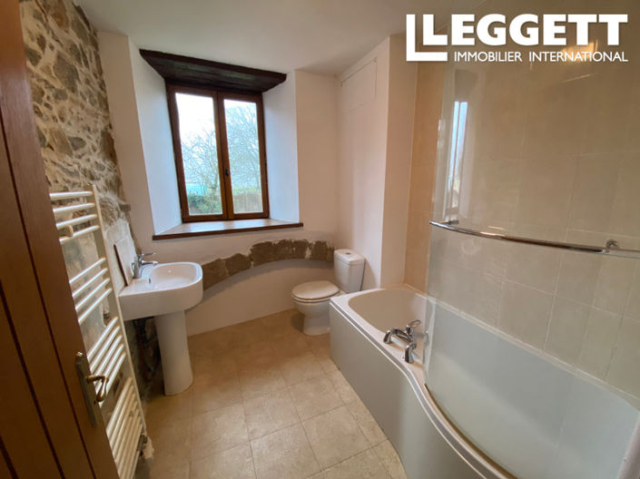 Image No.7-3 Bed House for sale