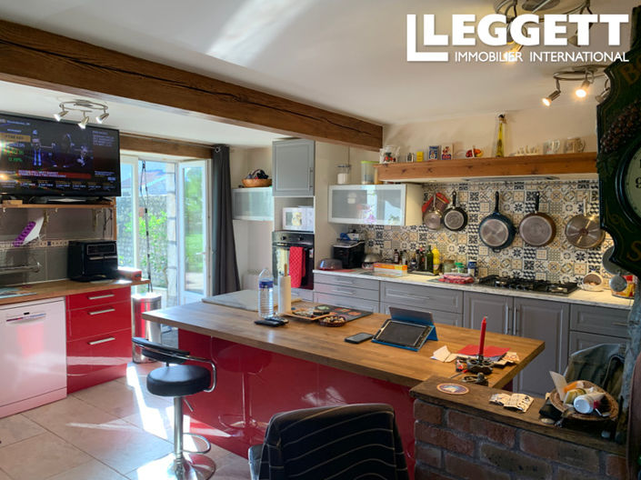 Image No.5-4 Bed House for sale