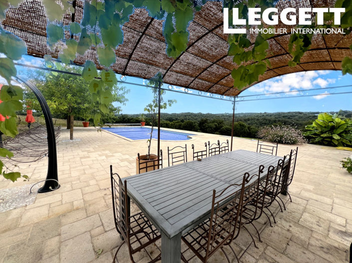 Image No.2-Maison de 15 chambres à vendre à Saint-Paul-la-Roche