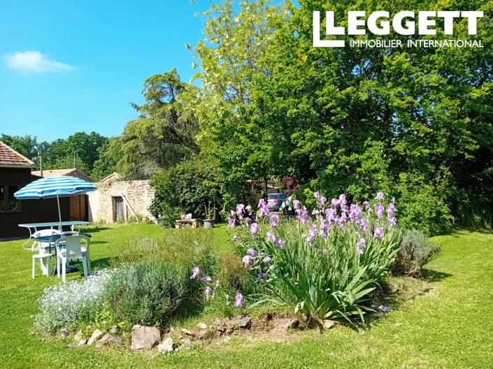 Image No.1-4 Bed House for sale