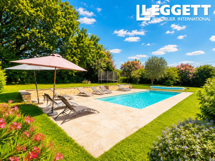 Image No.2-6 Bed House for sale