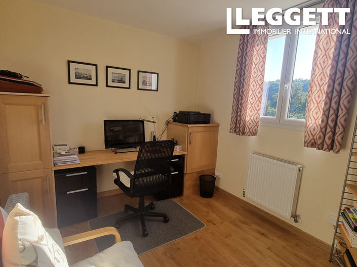 Image No.4-4 Bed House for sale