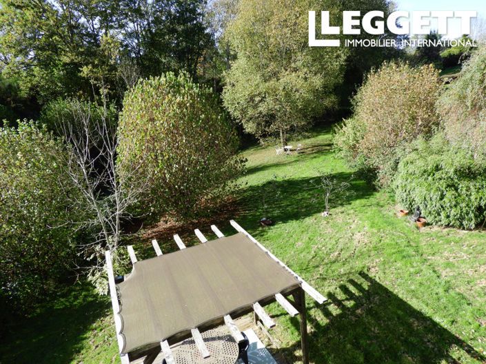 Image No.10-5 Bed House for sale