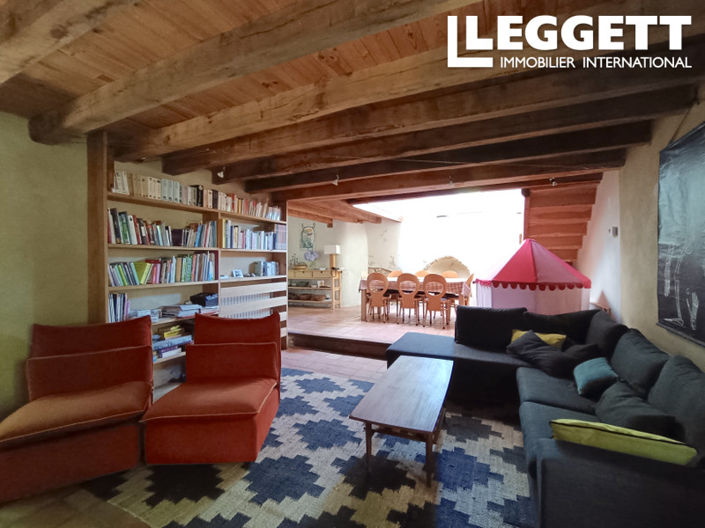 Image No.9-3 Bed House for sale