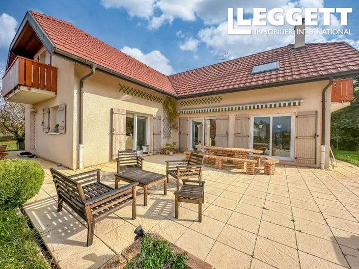 Image No.1-5 Bed House for sale
