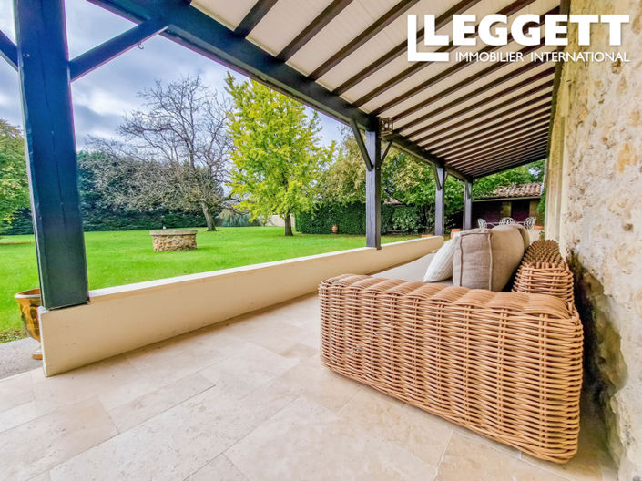 Image No.6-5 Bed House for sale