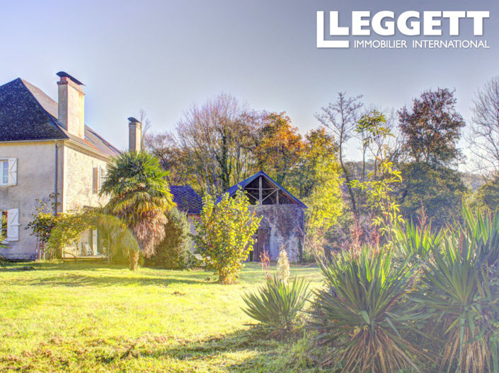 Image No.9-6 Bed House for sale