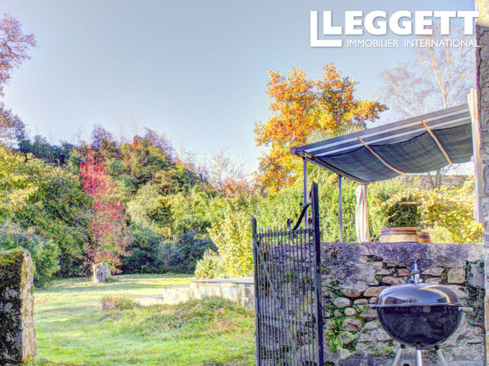 Image No.9-6 Bed House for sale