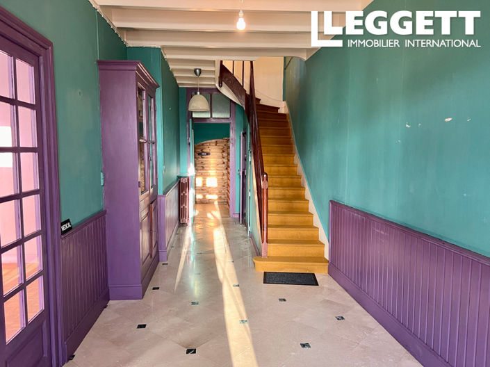 Image No.1-4 Bed House for sale