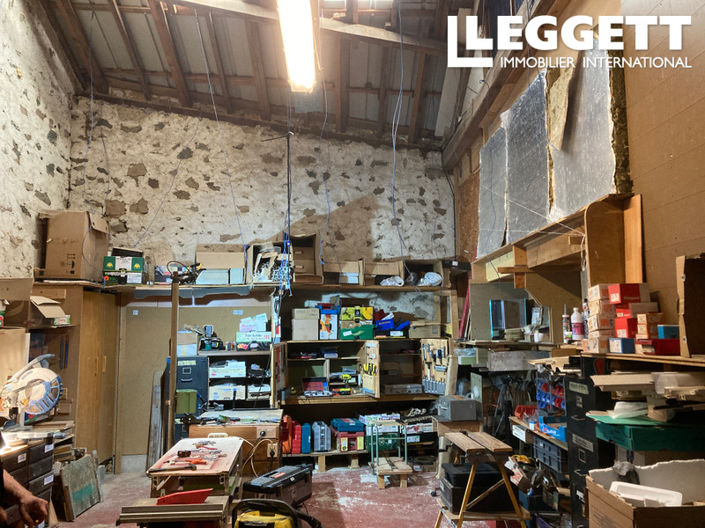 Image No.8-4 Bed House for sale