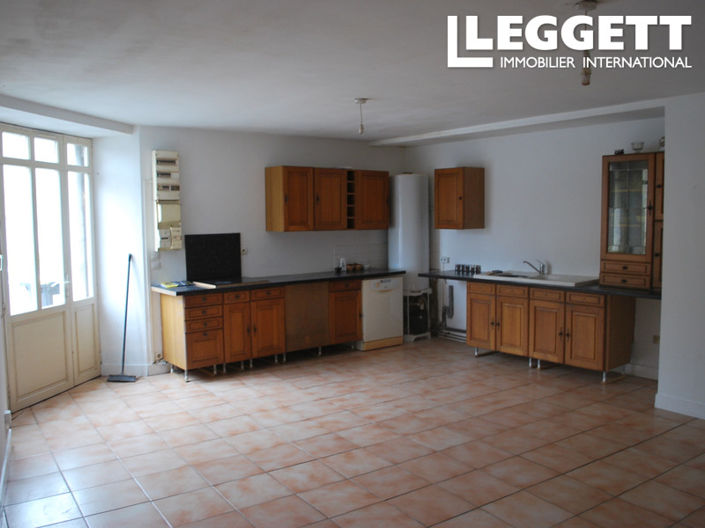 Image No.4-2 Bed House for sale