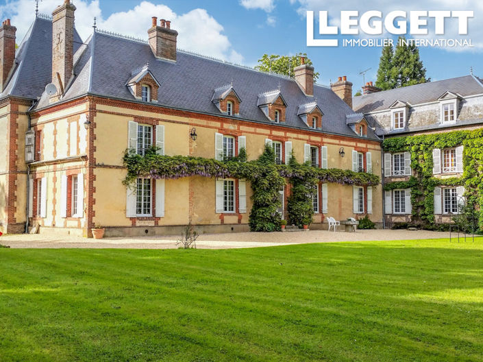 Image No.1-16 Bed Chateaux for sale