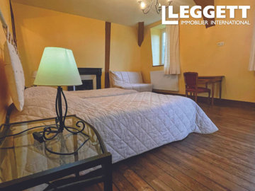 ahr0chm6ly9jzg4uagvzdglhlmltbw8vaw1hz2uvvevom