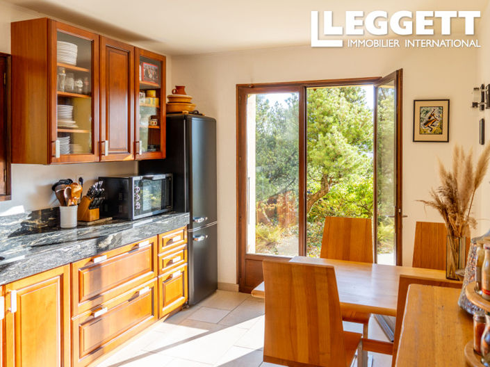 Image No.4-4 Bed House for sale