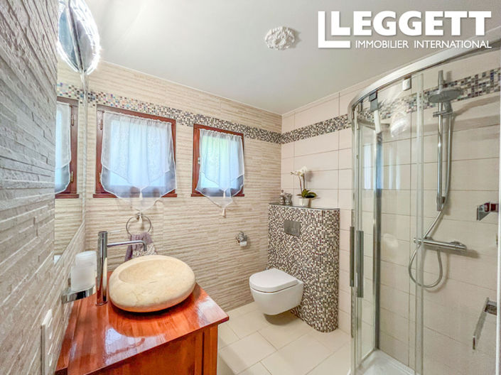 Image No.7-4 Bed House for sale