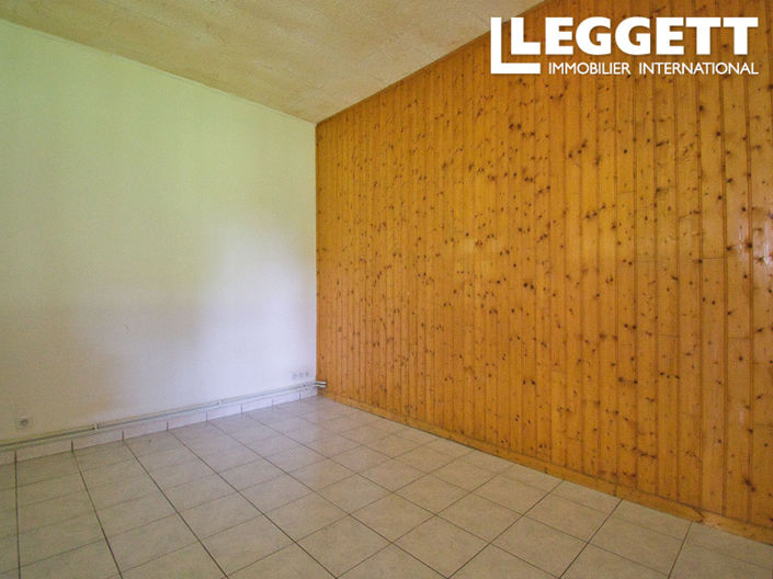 Image No.7-2 Bed House for sale