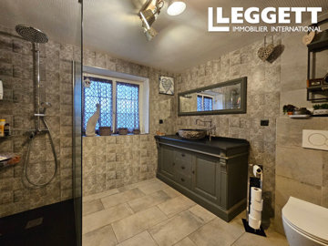 ahr0chm6ly9jzg4uagvzdglhlmltbw8vaw1hz2uvvevom