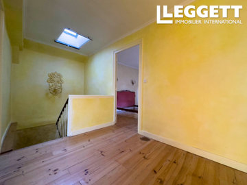 ahr0chm6ly9jzg4uagvzdglhlmltbw8vaw1hz2uvvevom