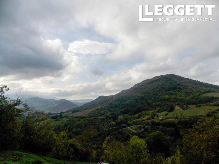 Image No.10-4 Bed House for sale