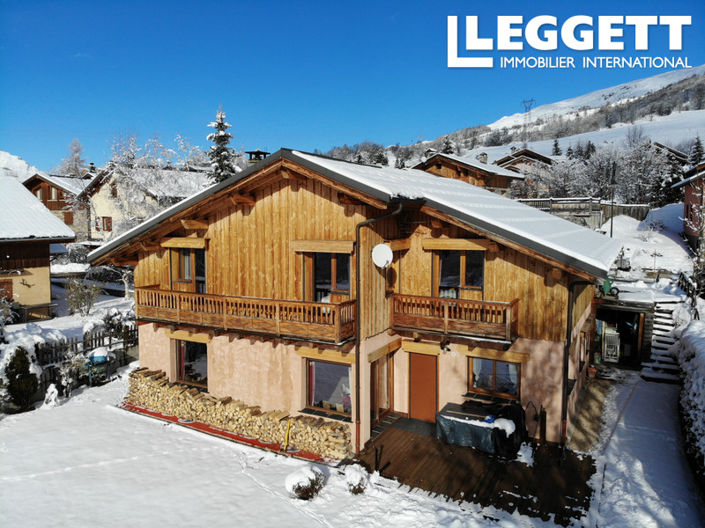 Image No.9-4 Bed House for sale