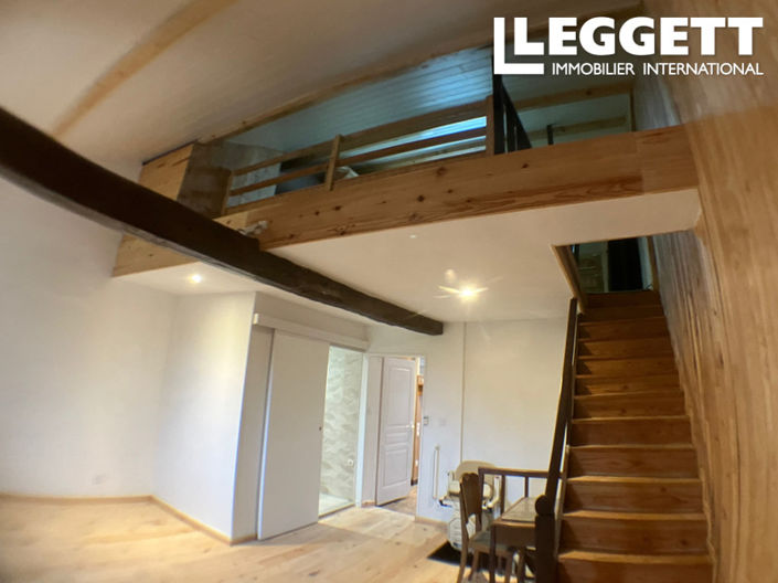 Image No.10-2 Bed House for sale