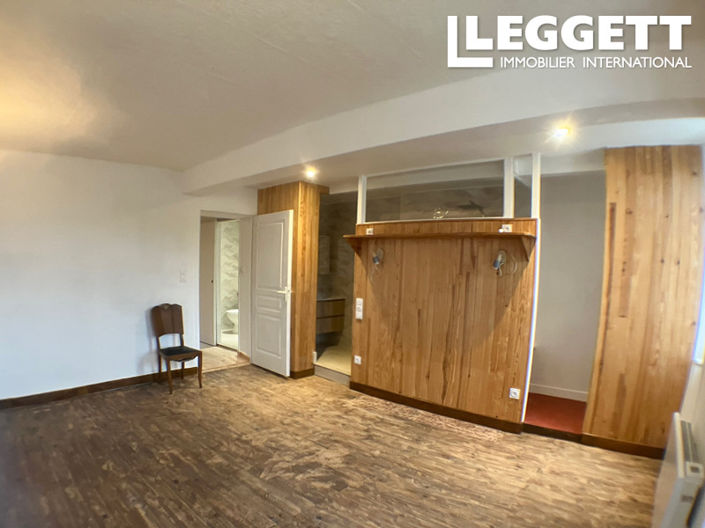 Image No.5-2 Bed House for sale