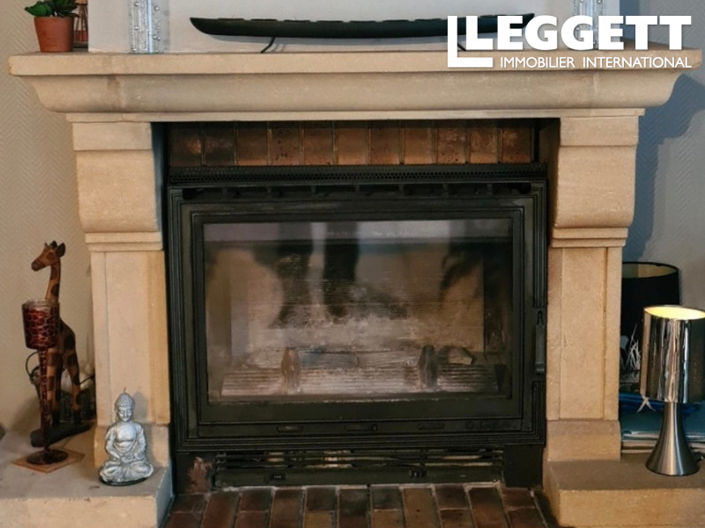 Image No.10-2 Bed House for sale