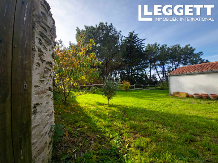 Image No.10-4 Bed House for sale