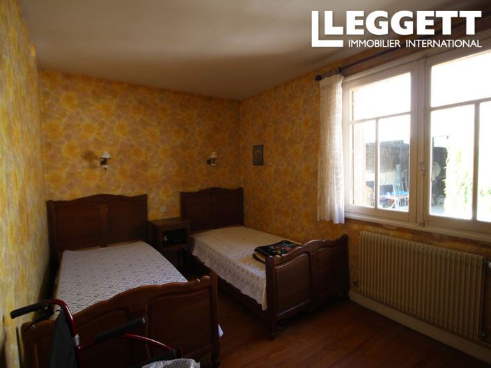 Image No.7-3 Bed House for sale