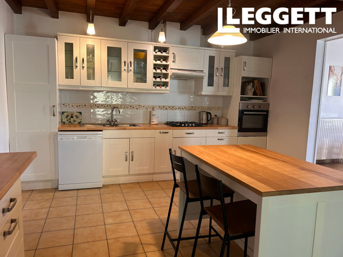 Image No.2-3 Bed House for sale