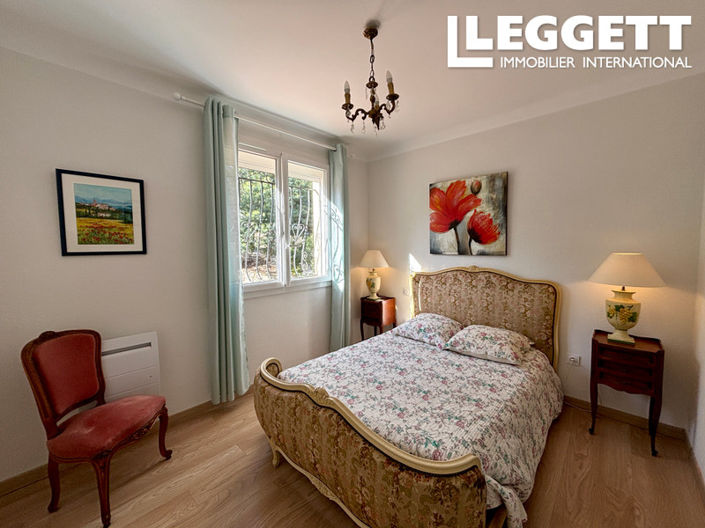 Image No.7-6 Bed House for sale