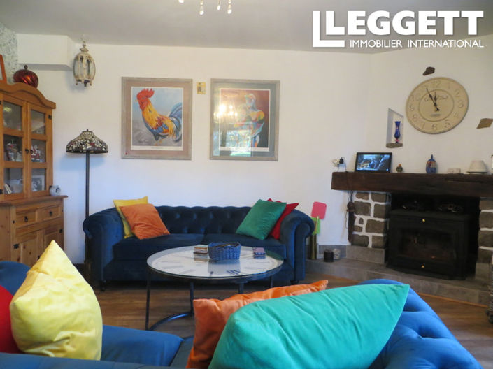 Image No.4-2 Bed House for sale