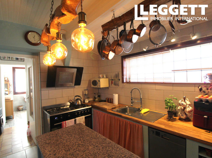 Image No.7-2 Bed House for sale