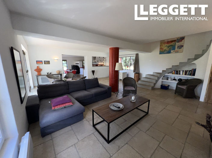 Image No.4-5 Bed House for sale