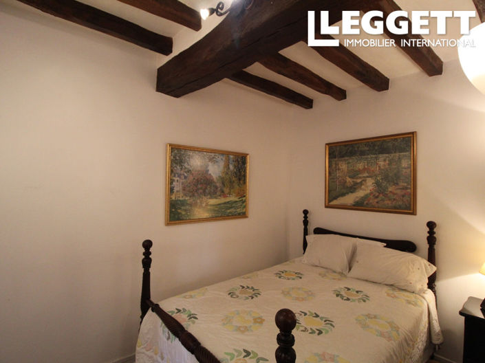 Image No.5-2 Bed House for sale