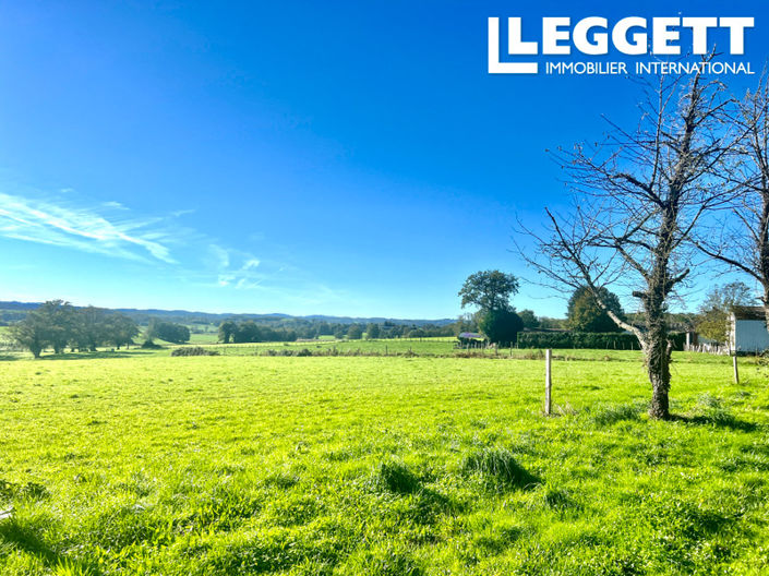 Image No.10-3 Bed House for sale