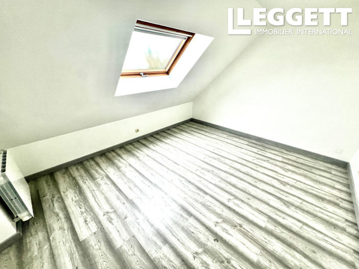 Image No.7-3 Bed House for sale