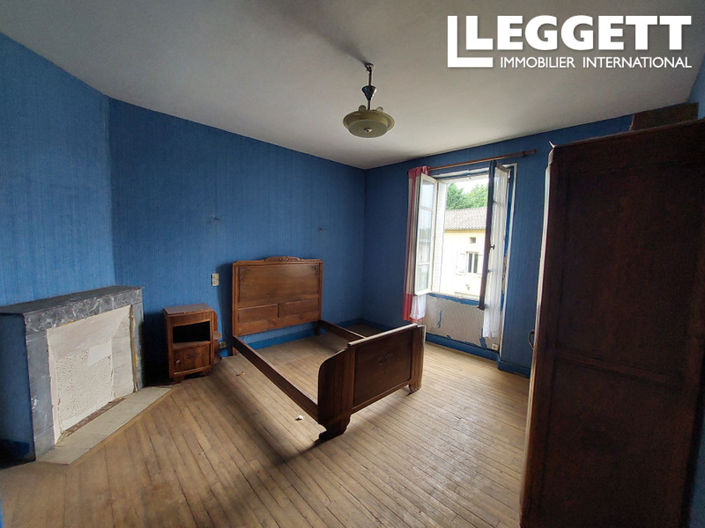 Image No.10-Commercial de 6 chambres à vendre à Augignac