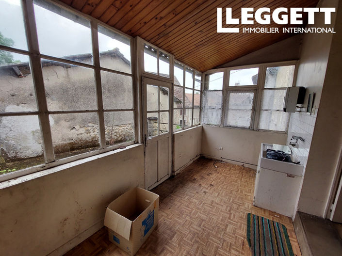 Image No.9-Commercial de 6 chambres à vendre à Augignac