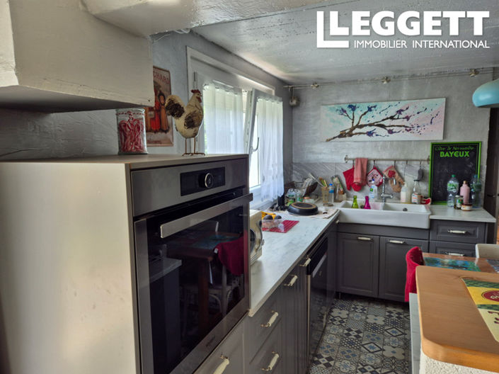 Image No.6-4 Bed House for sale