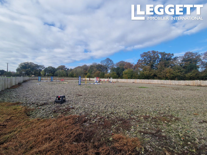 Image No.2-4 Bed House for sale