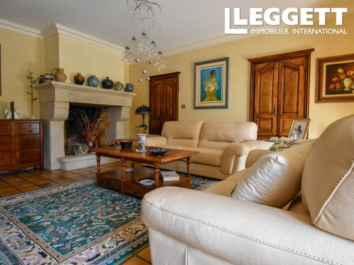 Image No.3-5 Bed House for sale