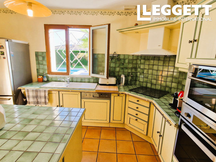 Image No.5-4 Bed House for sale