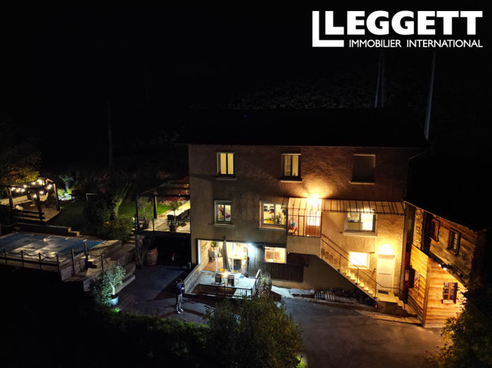 Image No.4-9 Bed House for sale