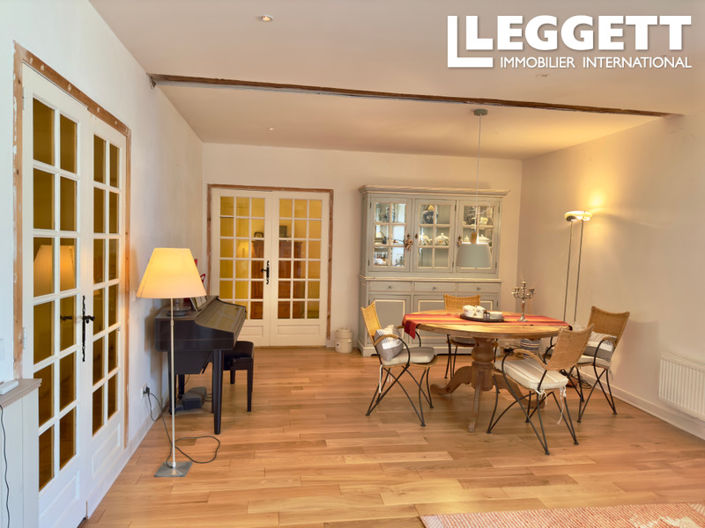 Image No.5-5 Bed House for sale