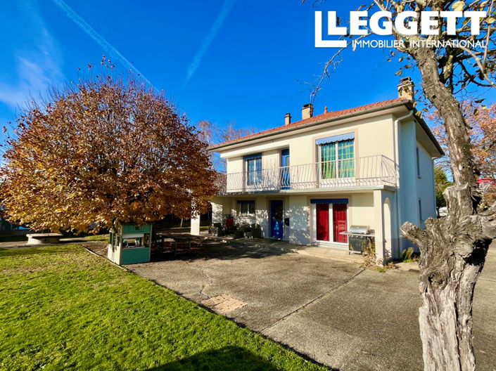 Image No.1-4 Bed House for sale